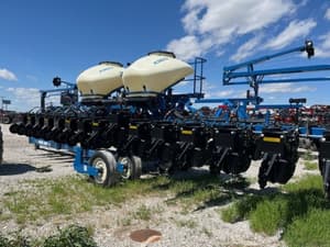 2024 Kinze 3605 Image