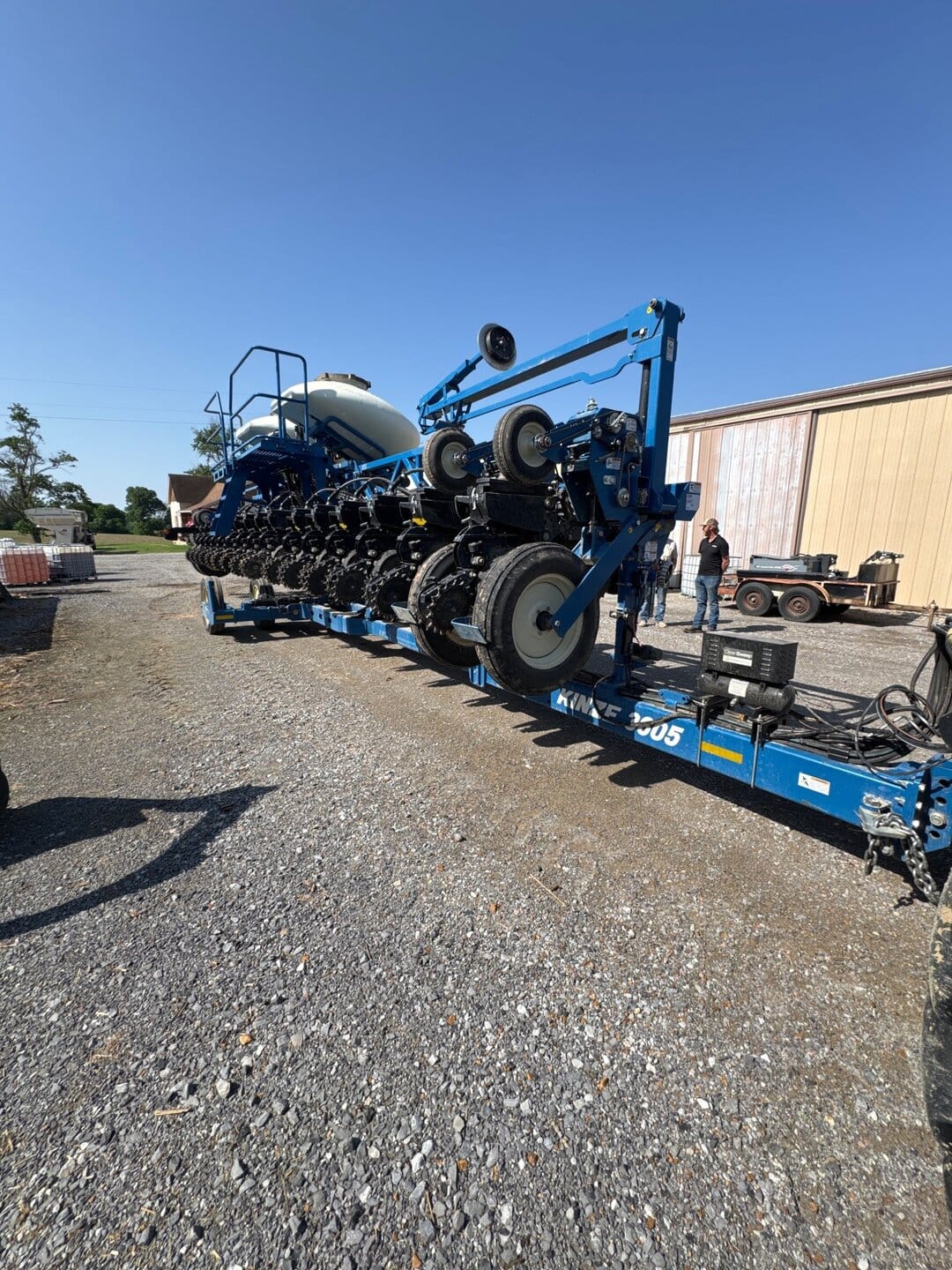 2024 Kinze 3605 Equipment Image0