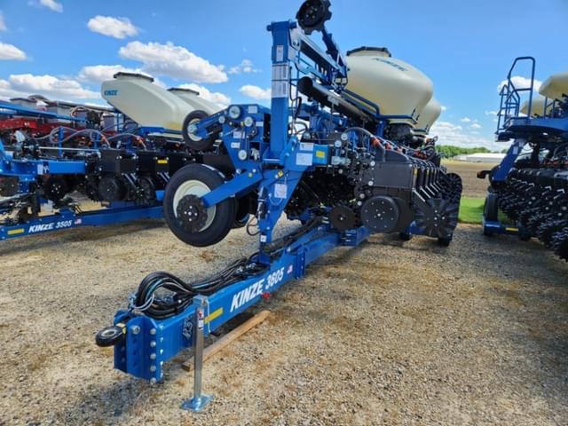 Image of Kinze 3605 equipment image 1