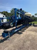 2024 Kinze 3605 Image