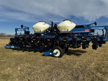 Main image Kinze 3665