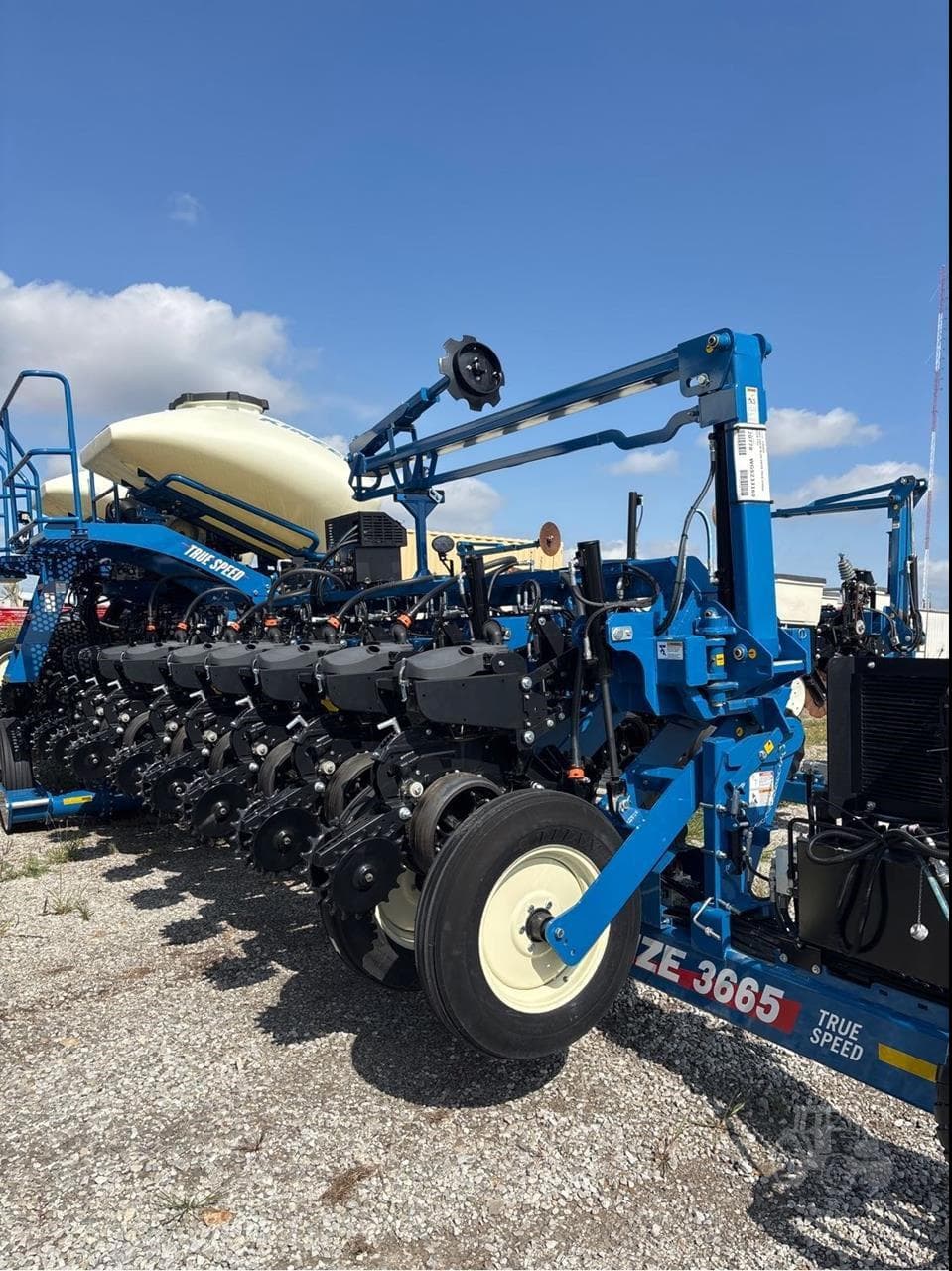 Image of Kinze 3665 Primary image