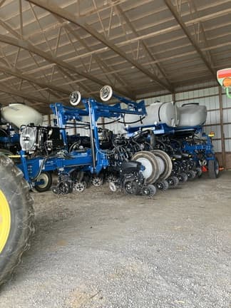 Image of Kinze 5900 Primary image