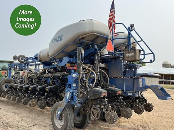 Image of Kinze 5900 Primary Image