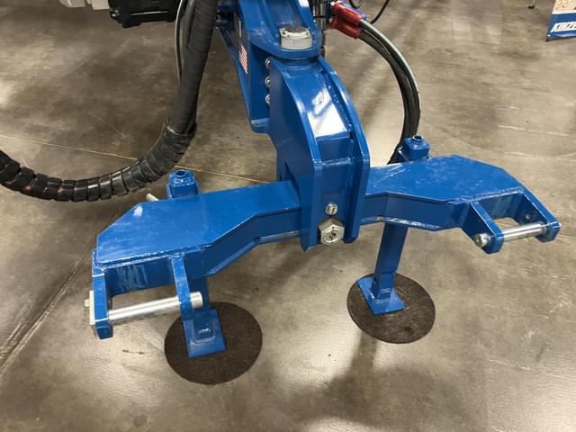 Image of Kinze 5900 equipment image 4