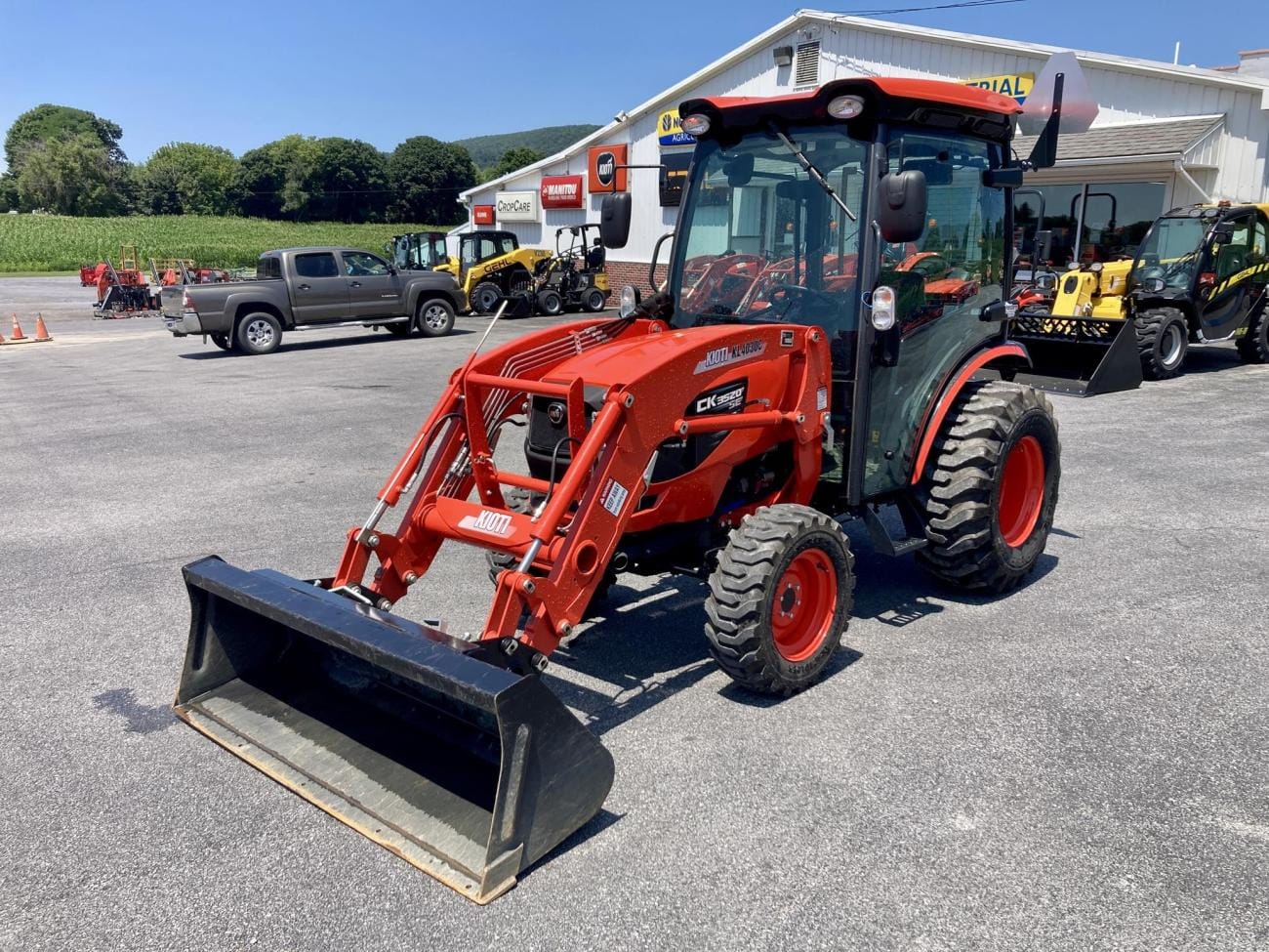 2024 Kioti CK3520SE Equipment Image0