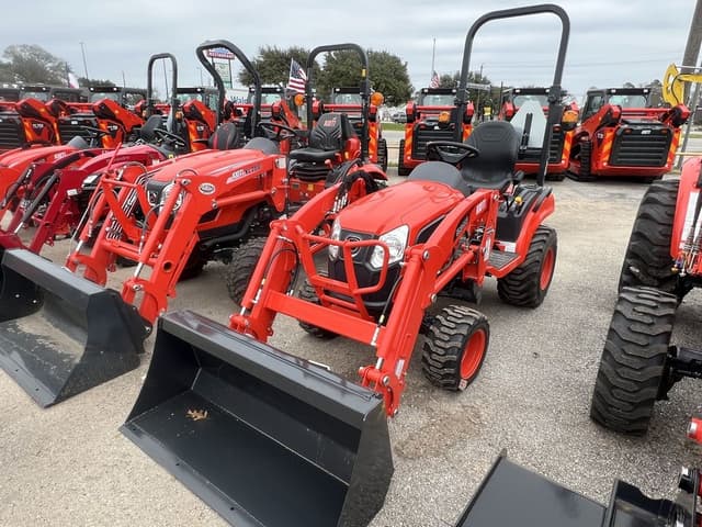 Image of Kioti CS2220 equipment image 1