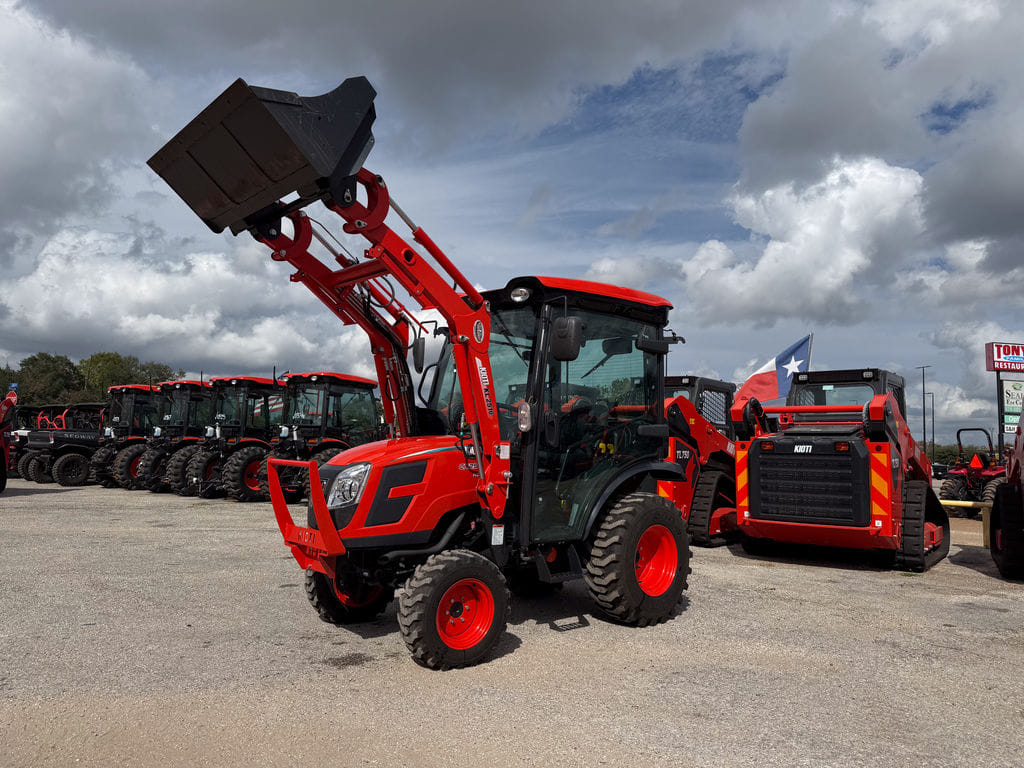 2024 Kioti CX2510 Equipment Image0