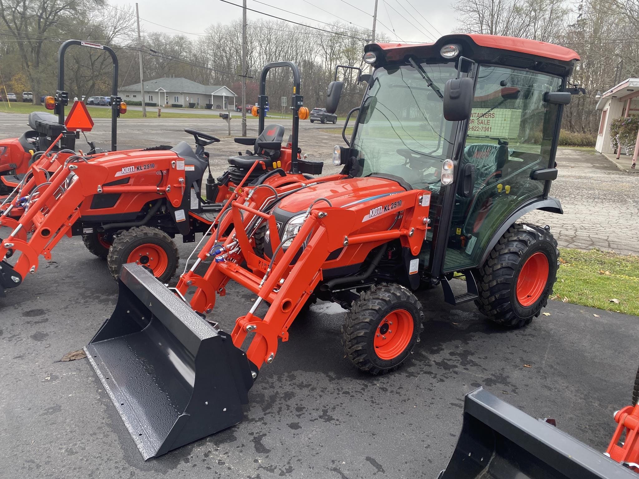 2024 Kioti CX2510HCB Equipment Image0
