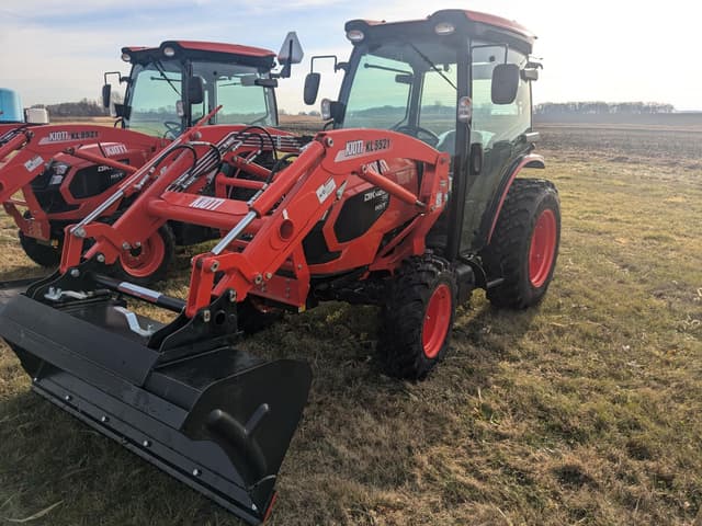 Image of Kioti DK4220SEH equipment image 1