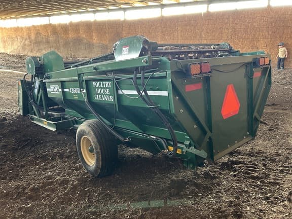 Image of KMC 4260D equipment image 4