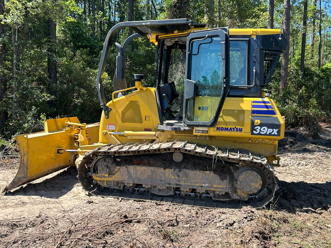 Image of Komatsu D39PX-24 Primary image