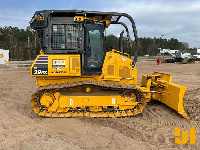 Image of Komatsu D39PX-24 equipment image 3