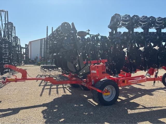 Image of Kuhn Krause Gladiator 1210 equipment image 2