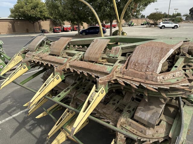 Image of Krone Easy Collect 900-3 equipment image 3