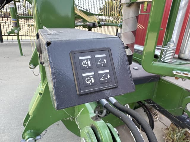 Image of Krone Easy Wrap 150 equipment image 3