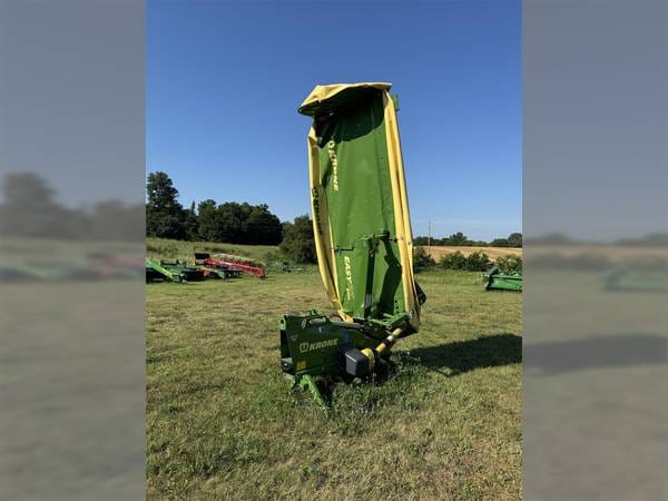 2024 Krone EasyCut R320 Equipment Image0