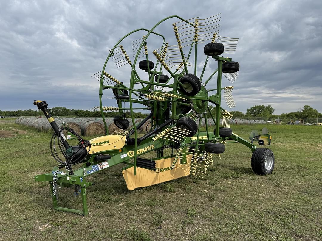Image of Krone Swadro TC880 Primary image