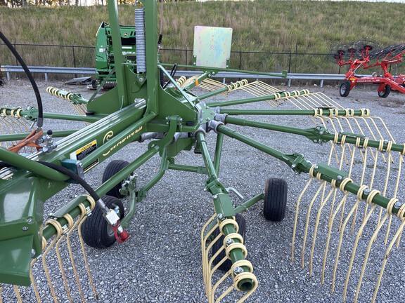 Image of Krone Swadro 42T equipment image 3