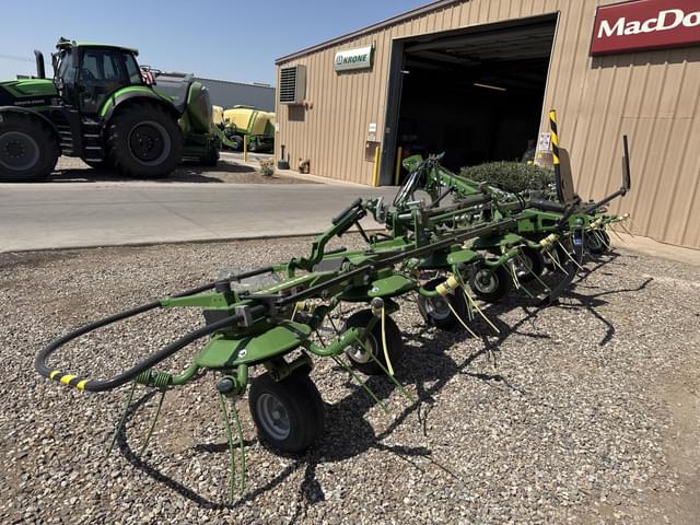 Image of Krone Vendro 820 equipment image 1