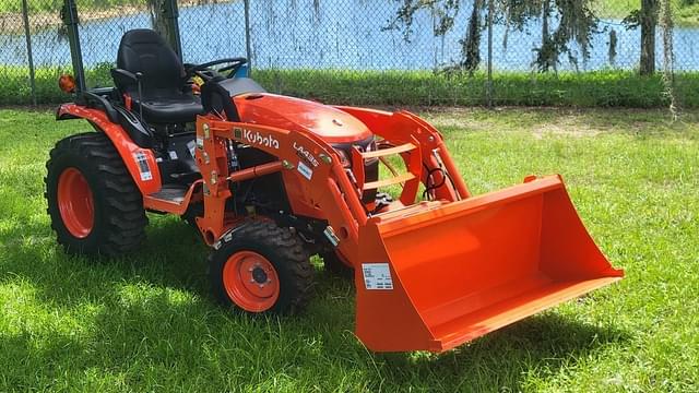 Image of Kubota B2301 equipment image 1