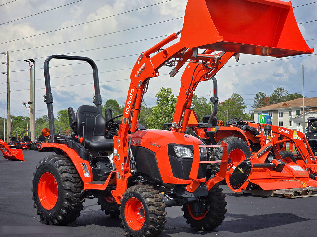 Image of Kubota B2601 Image 0