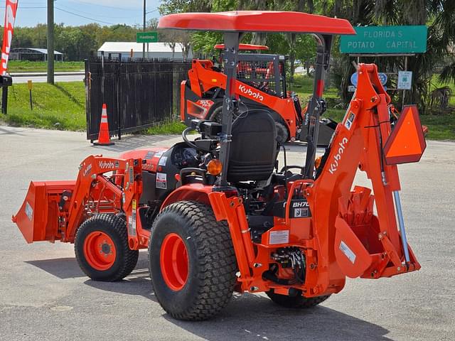 Image of Kubota B2601HSD equipment image 3