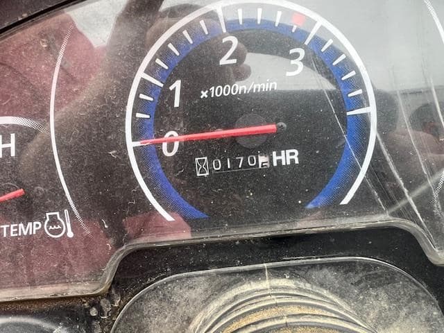 Image of Kubota B2601HSD equipment image 4