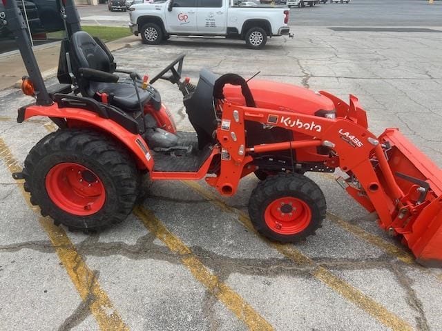 2024 Kubota B2601HSD Equipment Image0