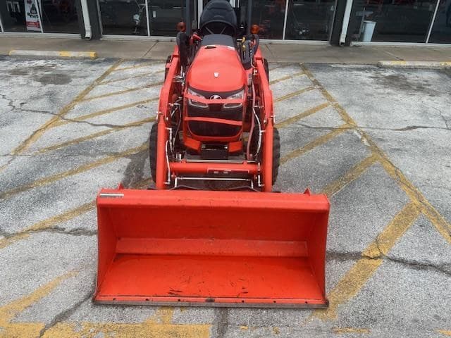 Image of Kubota B2601HSD equipment image 3