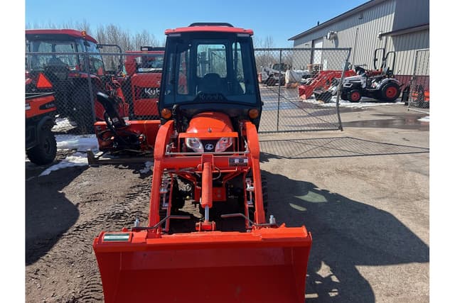 Image of Kubota BX2680 equipment image 2