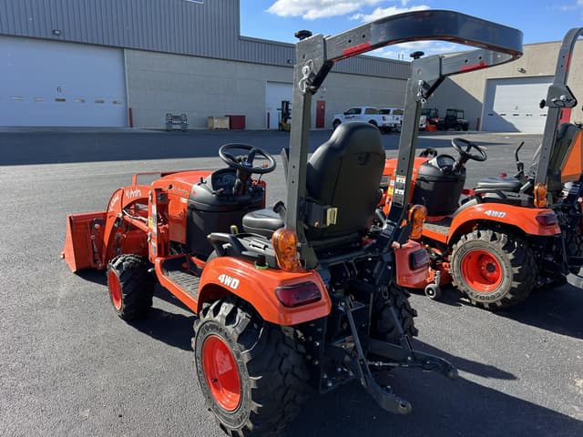 Image of Kubota BX2380 equipment image 2