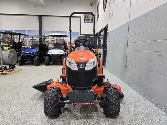 Image of Kubota BX2380 equipment image 2