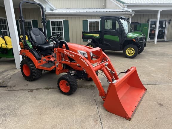 Image of Kubota BX2380 equipment image 1