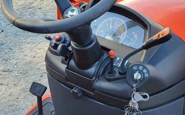 Image of Kubota BX23S equipment image 4