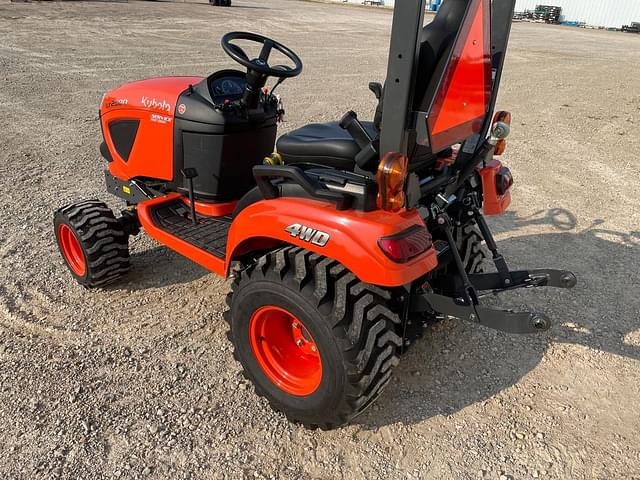 Image of Kubota BX2680 equipment image 4