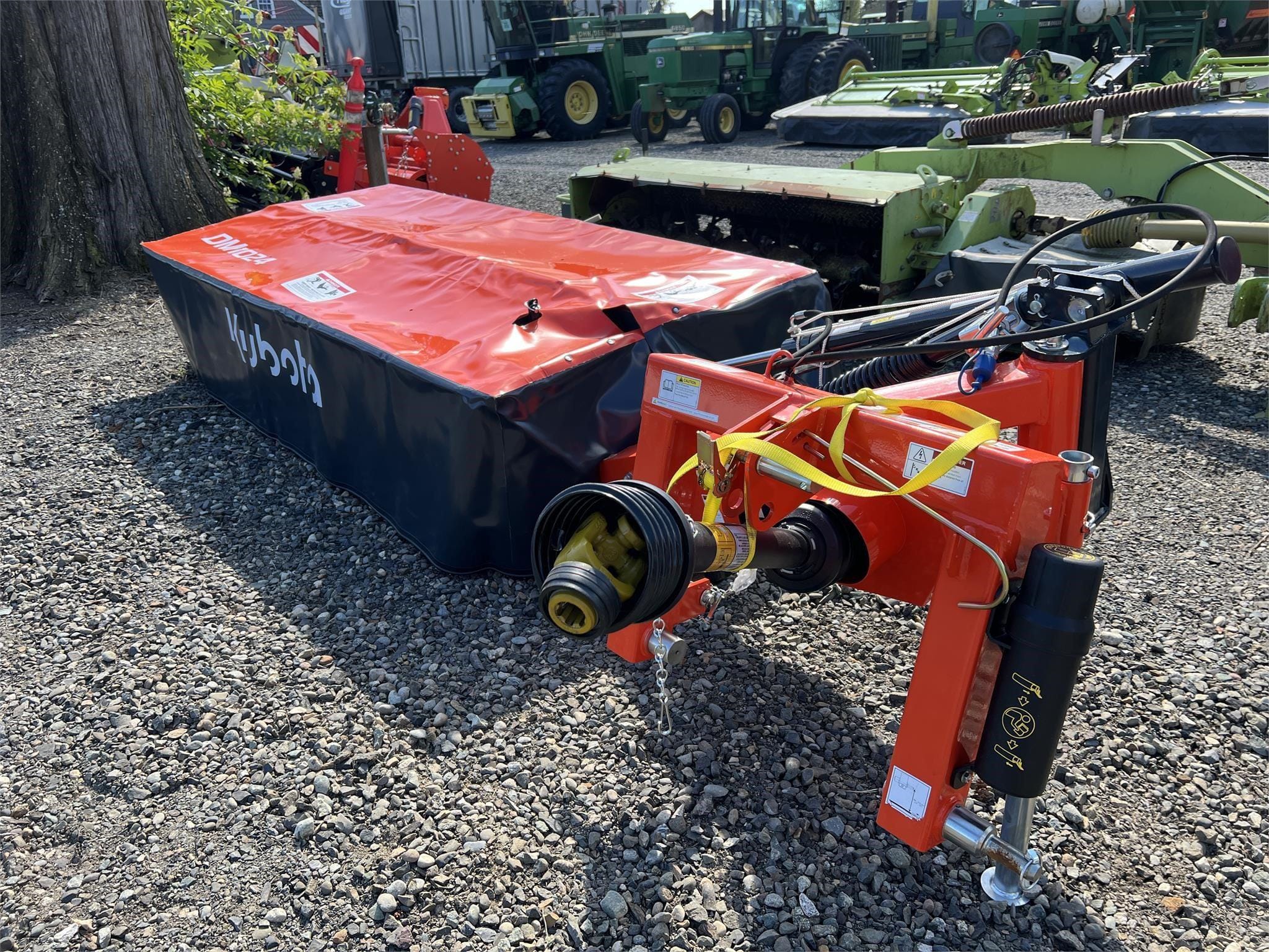 2024 Kubota DM1024 Equipment Image0