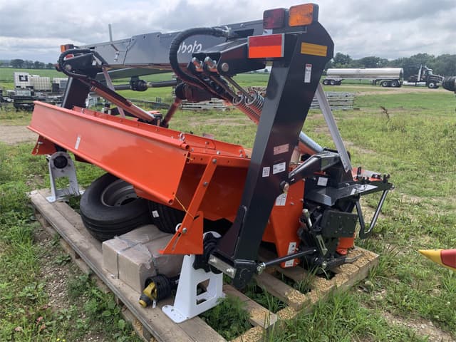 Image of Kubota DMC8536R equipment image 2