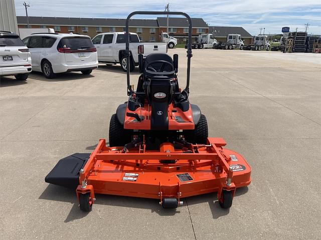 Image of Kubota F2690 equipment image 2