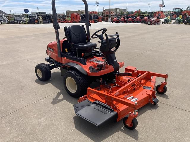 Image of Kubota F2690 equipment image 3