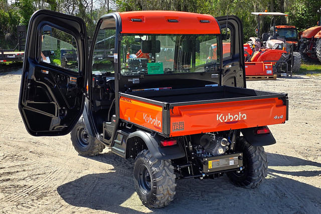 Image of Kubota RTV-X1100C equipment image 4