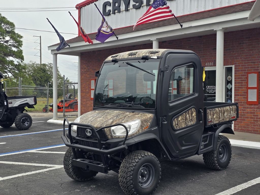 2024 Kubota RTV-X1100C Equipment Image0