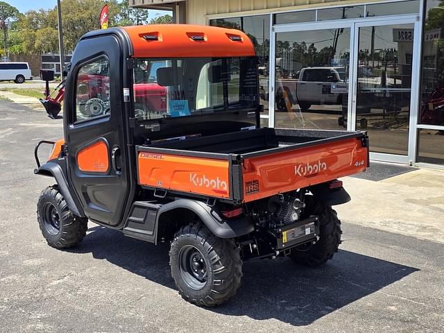 Image of Kubota RTV-X1100C equipment image 3