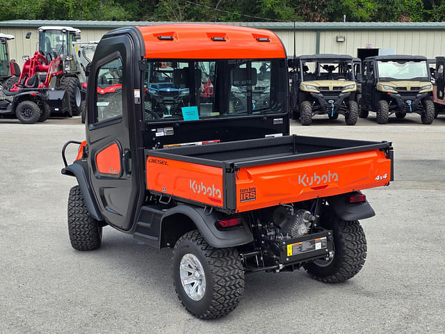 Image of Kubota RTV-X1100C equipment image 4