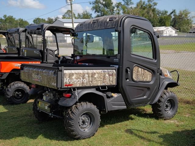 Image of Kubota RTV-X1100C equipment image 2