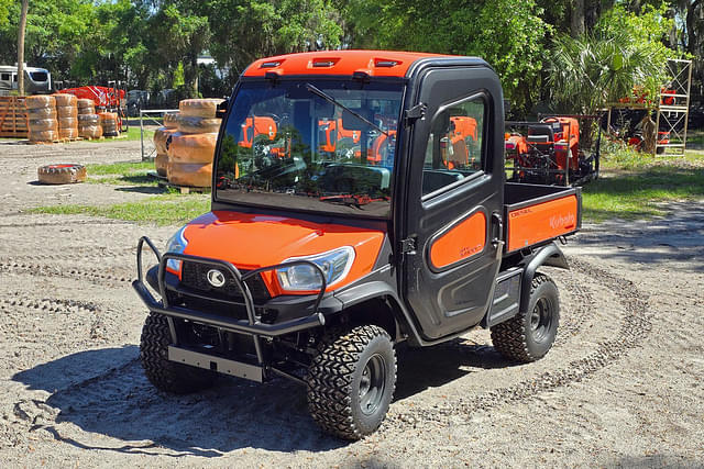 Image of Kubota RTV-X1100C equipment image 1