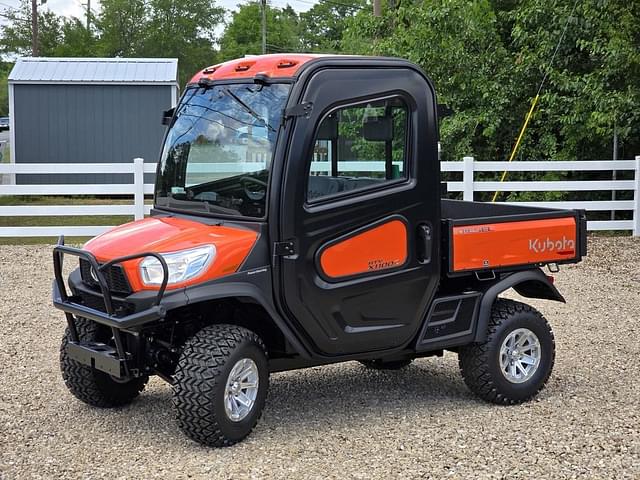 Image of Kubota RTV-X1100C equipment image 1