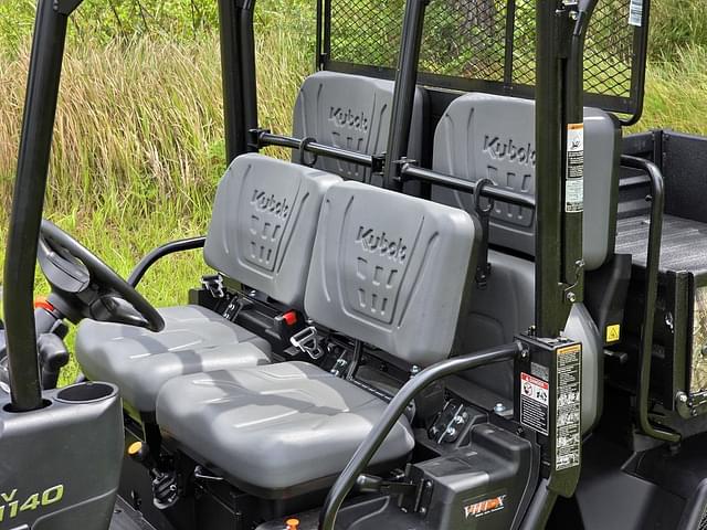 Image of Kubota RTV-X1140 equipment image 2