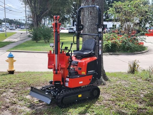 Image of Kubota K008-5 equipment image 4