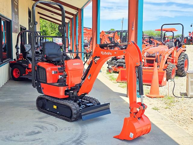 Image of Kubota K008-5 equipment image 1